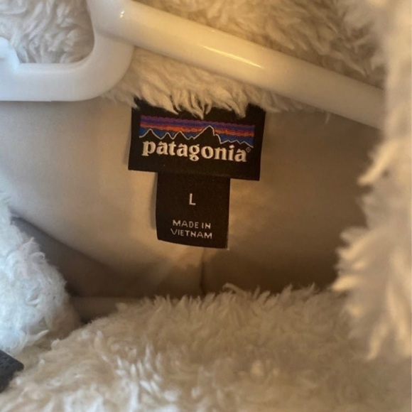 Patagonia Women’s White Fleece long lean Full Zip Jacket Hip Length Large - Picture 4 of 7